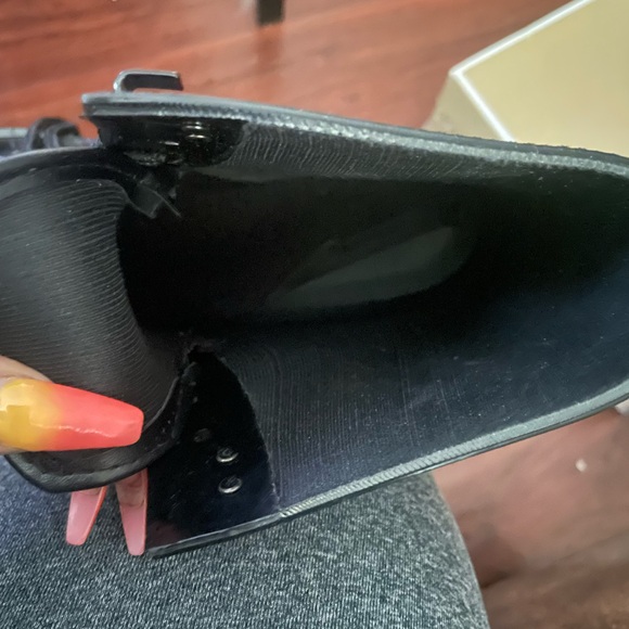 Michael Kors black patent leather boots - Picture 3 of 5